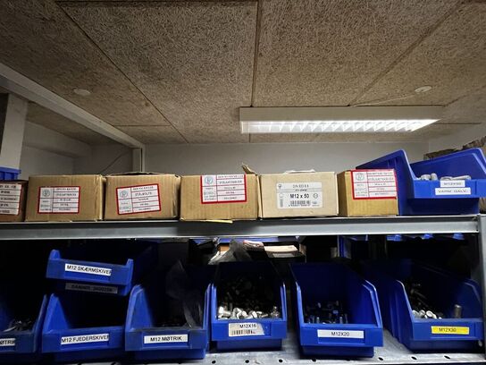 Indhold på 1 fag lagerreol