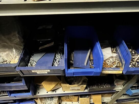 Indhold på 1 fag lagerreol