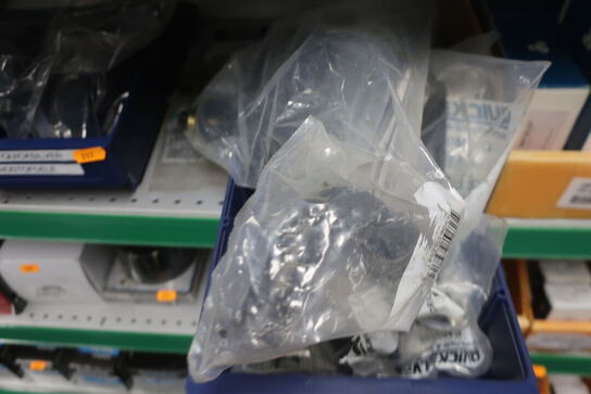 Hylde med div. varelager