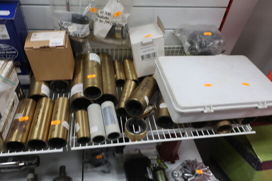 Hylde med div. varelager