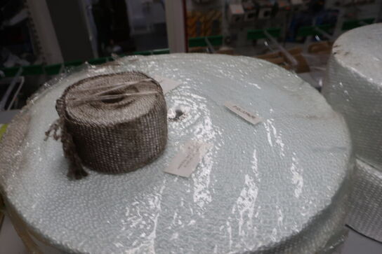 Hylde med div. varelager