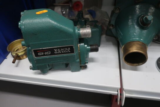 Hylde med div. varelager