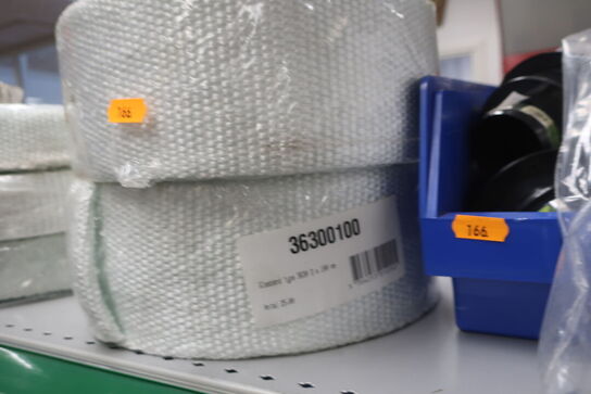 Hylde med div. varelager