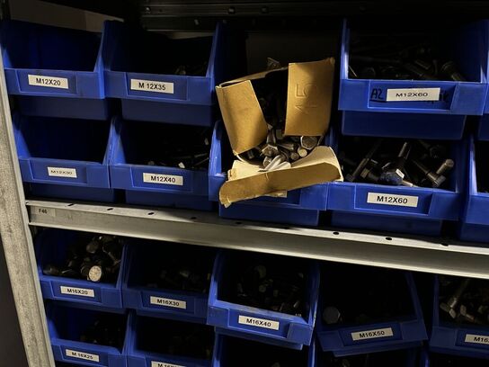 Indhold på 1 fag lagerreol