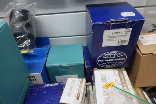 Hylde med div. Varelager VOLVO PENTA m.fl.