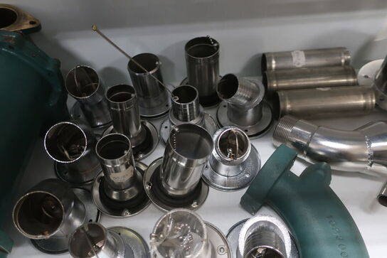 Hylde med div. varelager