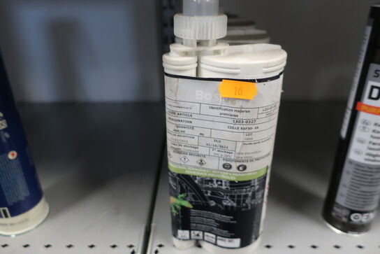 Hylde med div. Fugemasse SIKA m.m.