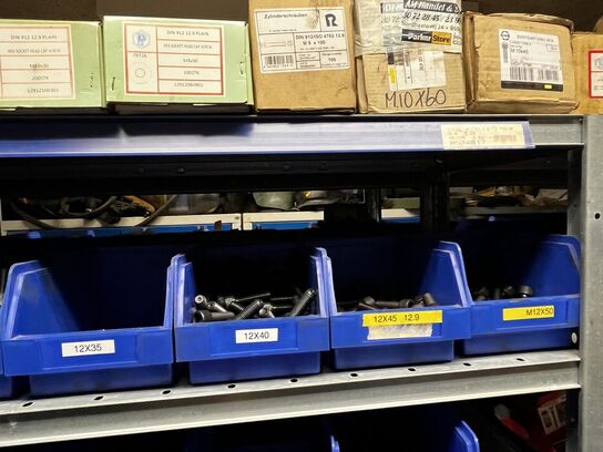 Indhold på 1 fag lagerreol