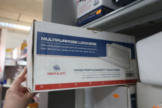 Hylde med div. varelager