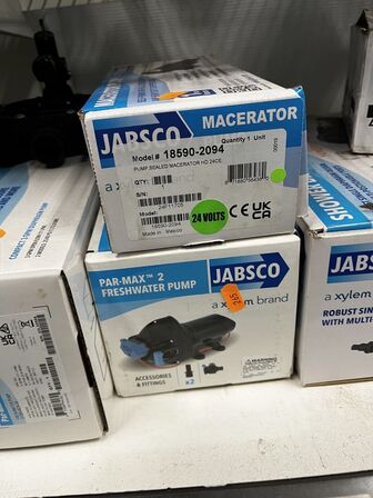 2 stk. pumper JABSCO