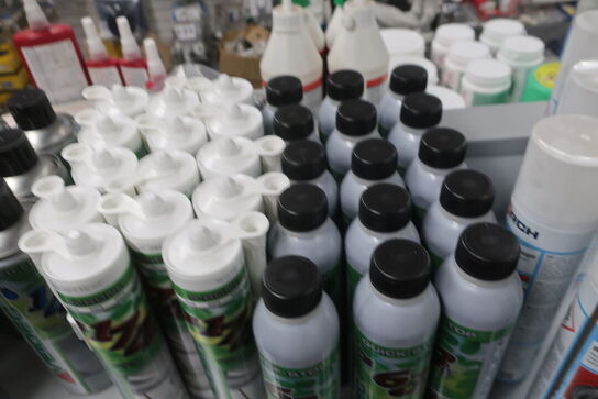 Hylde med div. Plejemidler AVIDEC m.fl.