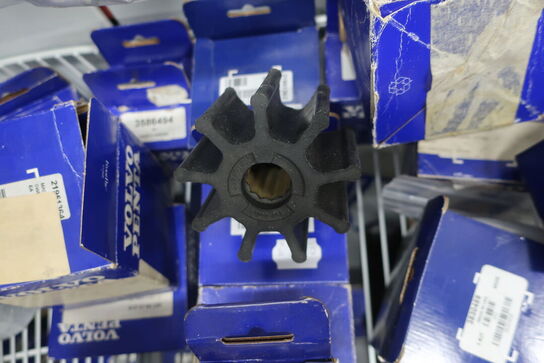 Hylde med div. Varelager VOLVO PENTA m.fl.