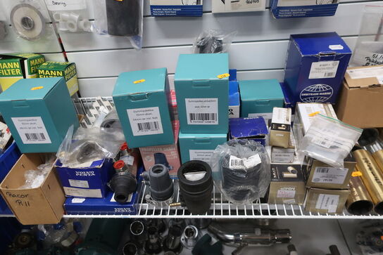 Hylde med div. Varelager VOLVO PENTA m.fl.