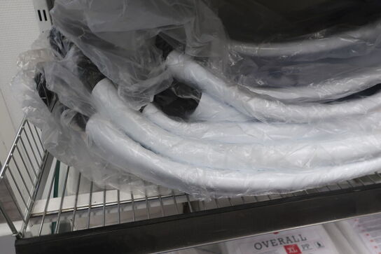 Hylde med div. varelager