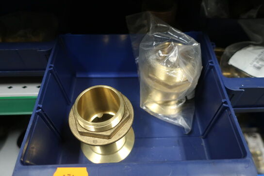 Hylde med div. Fittings