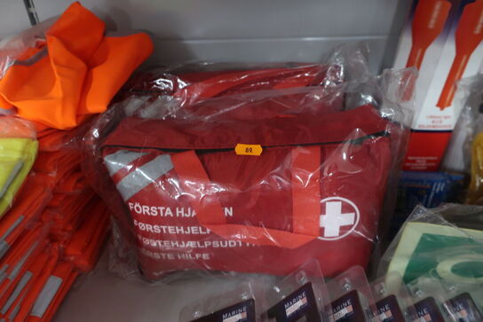 Div. Førstehjælpskit, sikkerhedsveste m.m.