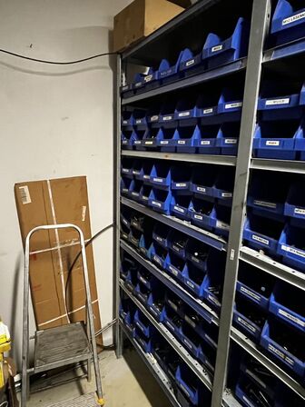 Indhold på 1 fag lagerreol