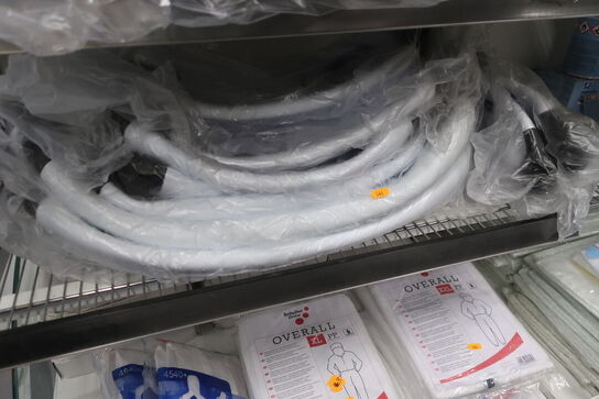 Hylde med div. varelager