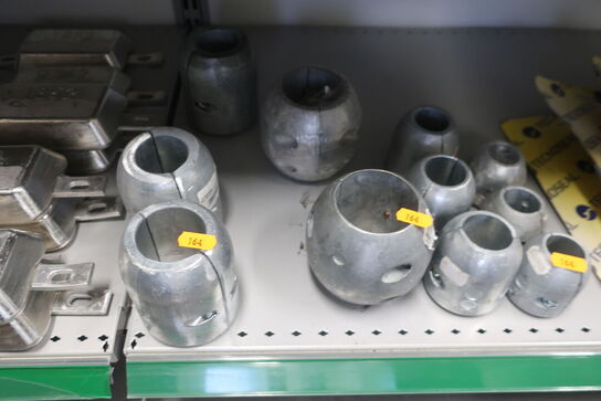 Hylde med div. varelager