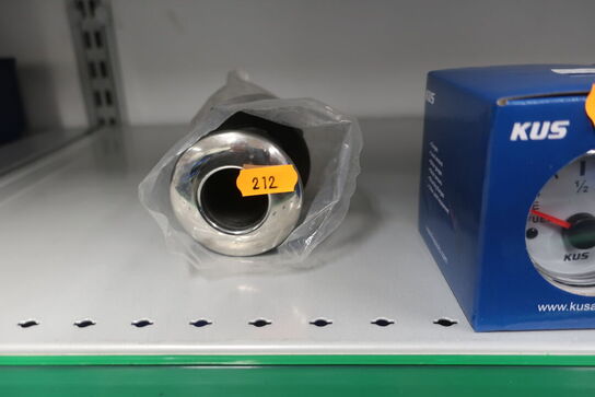 Hylde med div. varelager