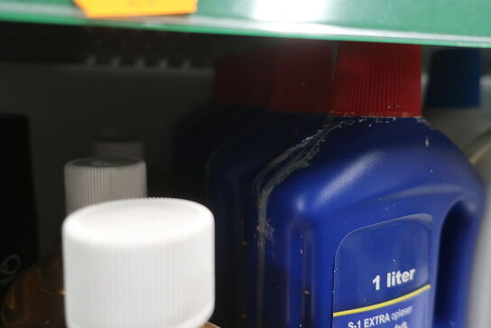 Hylde med div. Plejemidler