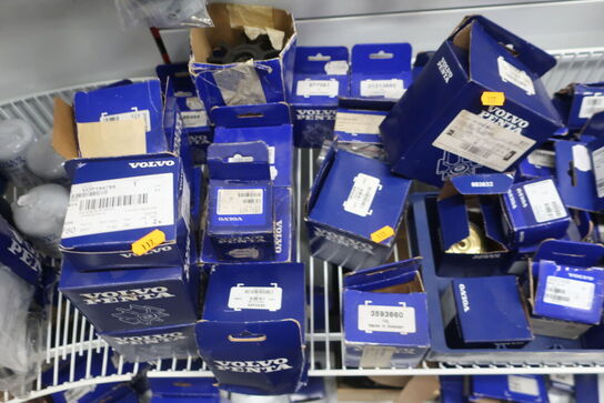 Hylde med div. Varelager VOLVO PENTA m.fl.