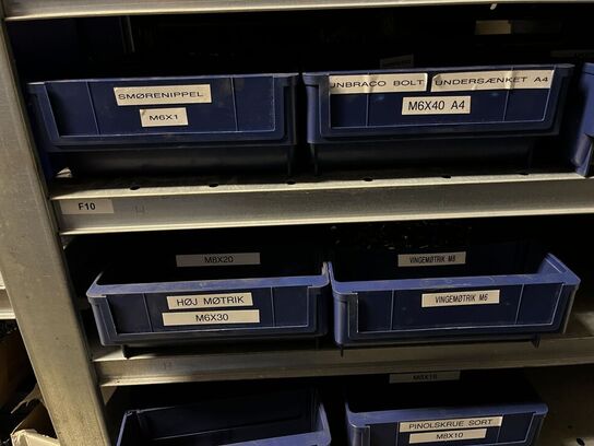 Indhold på 1 fag lagerreol