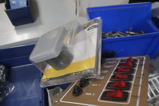 Hylde med div. varelager