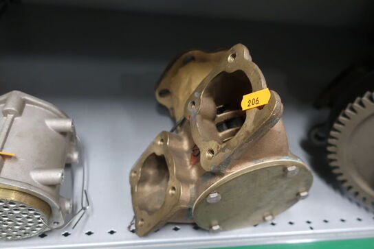 Hylde med div. varelager