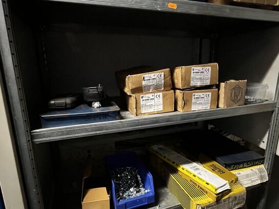 Indhold på 1 fag lagerreol