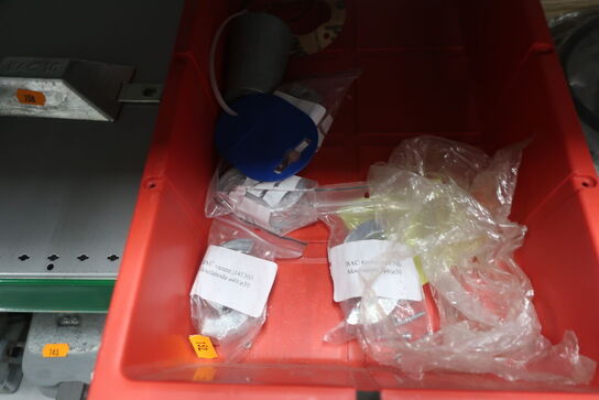 Hylde med div. varelager