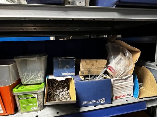 Indhold på 1 fag lagerreol