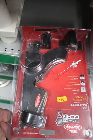 Hylde med div. varelager