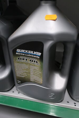 Hylde med div. Olie QUICKSILVER