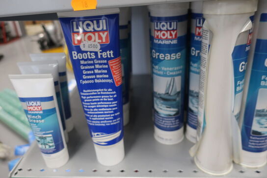 Hylde med div. Plejemidler LIQUI MOLY m.fl.