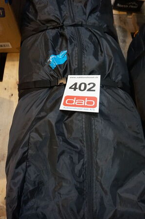 North Field Grenada telt 7 personer 