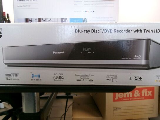 Blu-ray disc recorder PANASONIC DMR-BCT84ENS