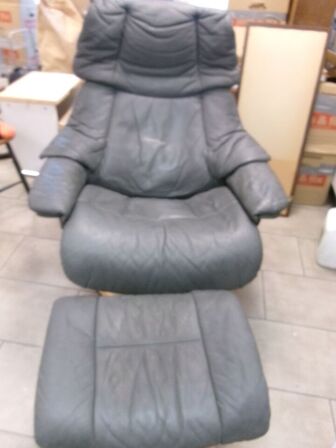 Stressless hvilestol m/skammel Mayfair