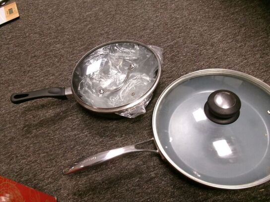 2 stk. stegepander m/låg