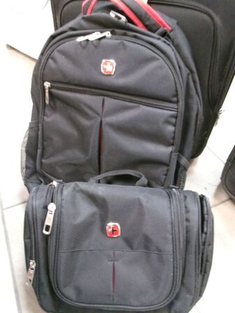 Rejsesæt, 4 dele, sort