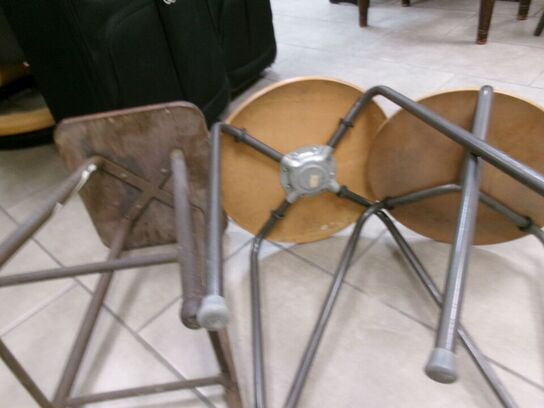 3x2 stk. gamle skamler 2 Kunne være Arne Jacobsen