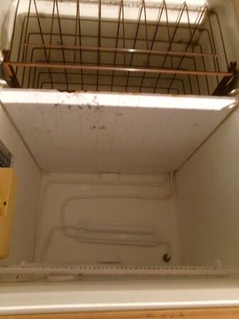 Skabsfryser, gul GRAM