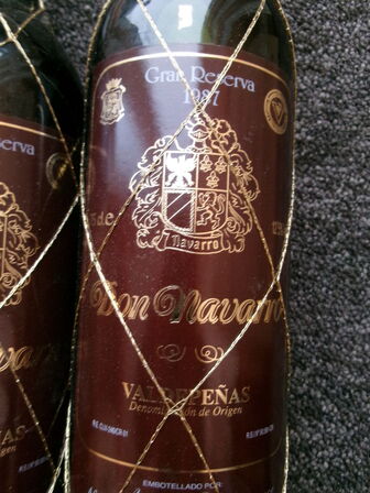 5 flasker vin Don Navarro