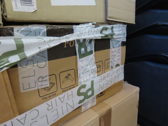 Palle med blandede ting fra frisørsalon