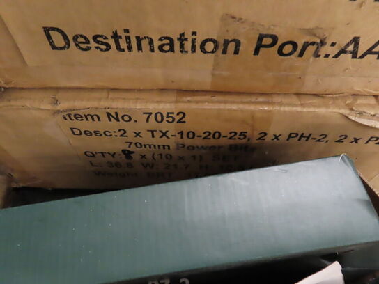 3 + 2 kasser med Bits