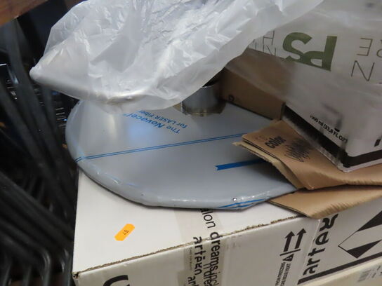 Palle med blandede ting fra frisørsalon