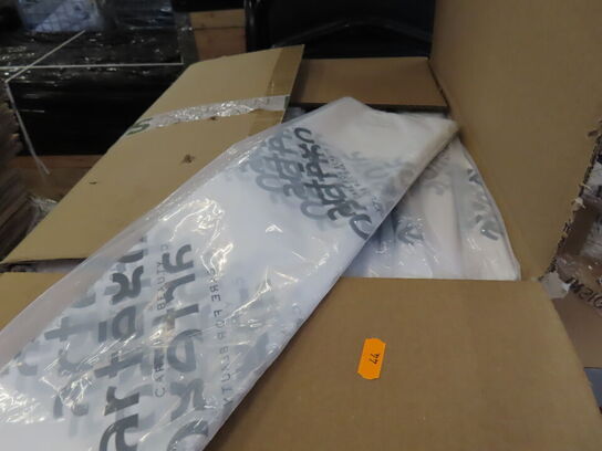 Palle med blandede ting fra frisørsalon