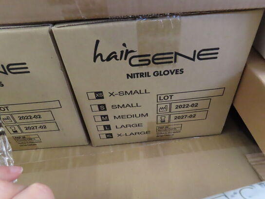 Palle med blandede ting fra frisørsalon