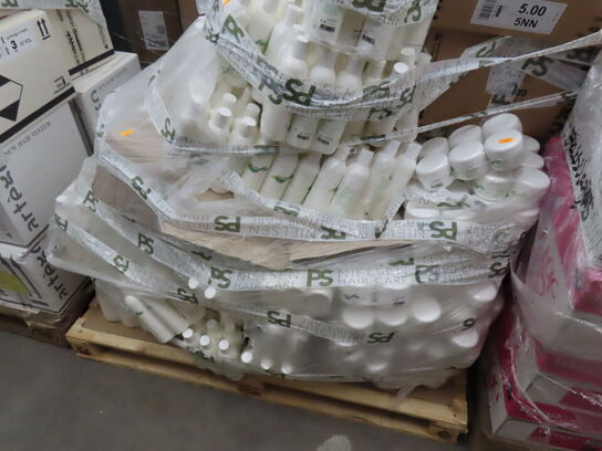 Palle med blandede frisørprodukter