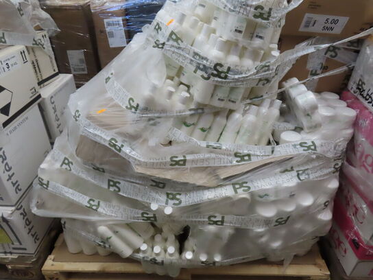 Palle med blandede frisørprodukter